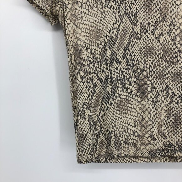 Aritzia Babaton Everyday T-Shirt in Light  Grey Smoke Snakeskin Print Size XXS - Picture 12 of 16